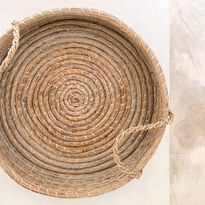 Rund bakke af søgræs PINTU – naturlig beige