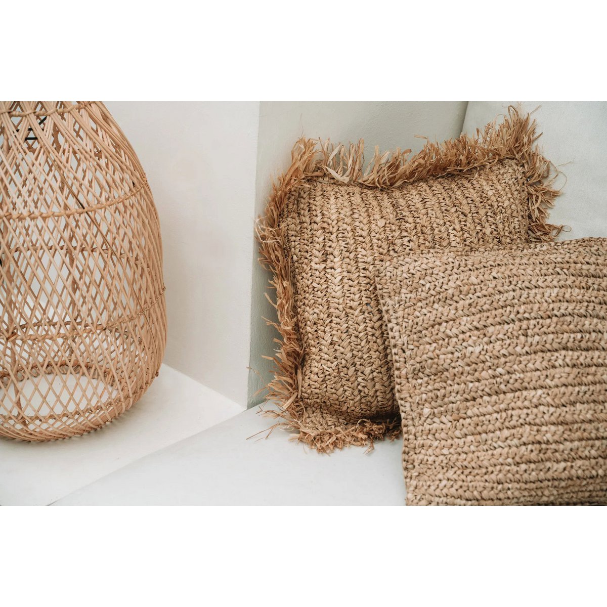 Raffia pudebetræk 40×40 cm - natur, håndlavet i Indonesien
