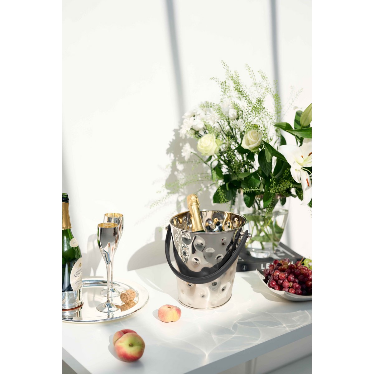 Stainless steel champagne cooler Gideon, hammered, 26 × 21 cm