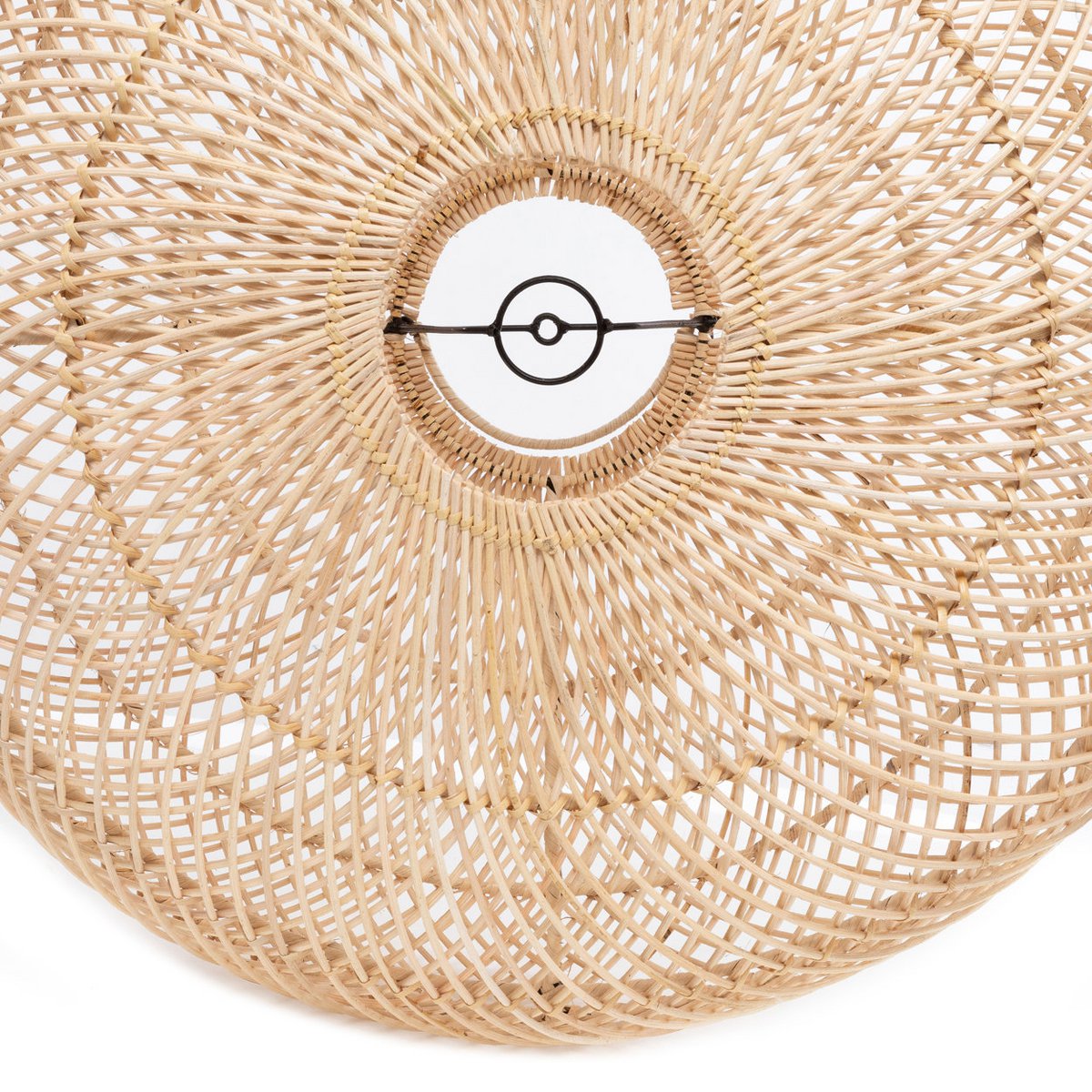 Rattan-Pendelleuchte 50×28 cm – breite Scheibenform, handgefertigt