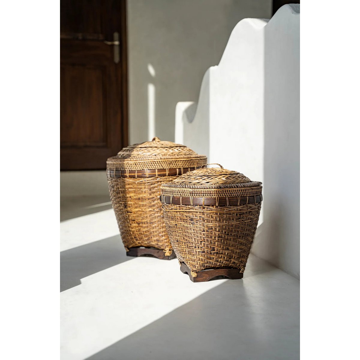 Rattan storage basket, large round – natural brown