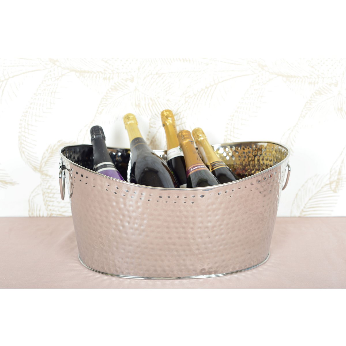 Hamret sølvfarvet champagnekøler i metal 49 × 35 cm
