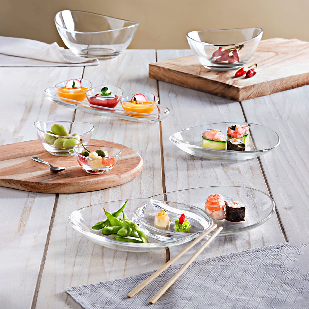 Glass aperitif set, 3 cups on plateau, 41 cm - Italian