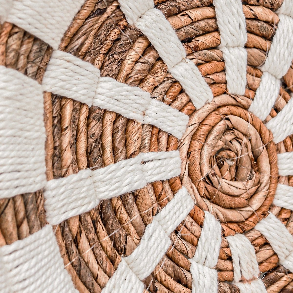 Jute- & Baumwoll-Wandkorb Hutan 40 cm – geometrisches Muster