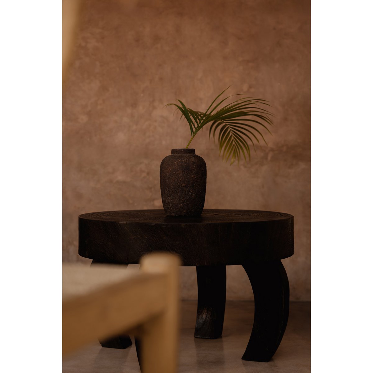 Octo Chic sofabord, 70 cm - Mørk valnød, rundt