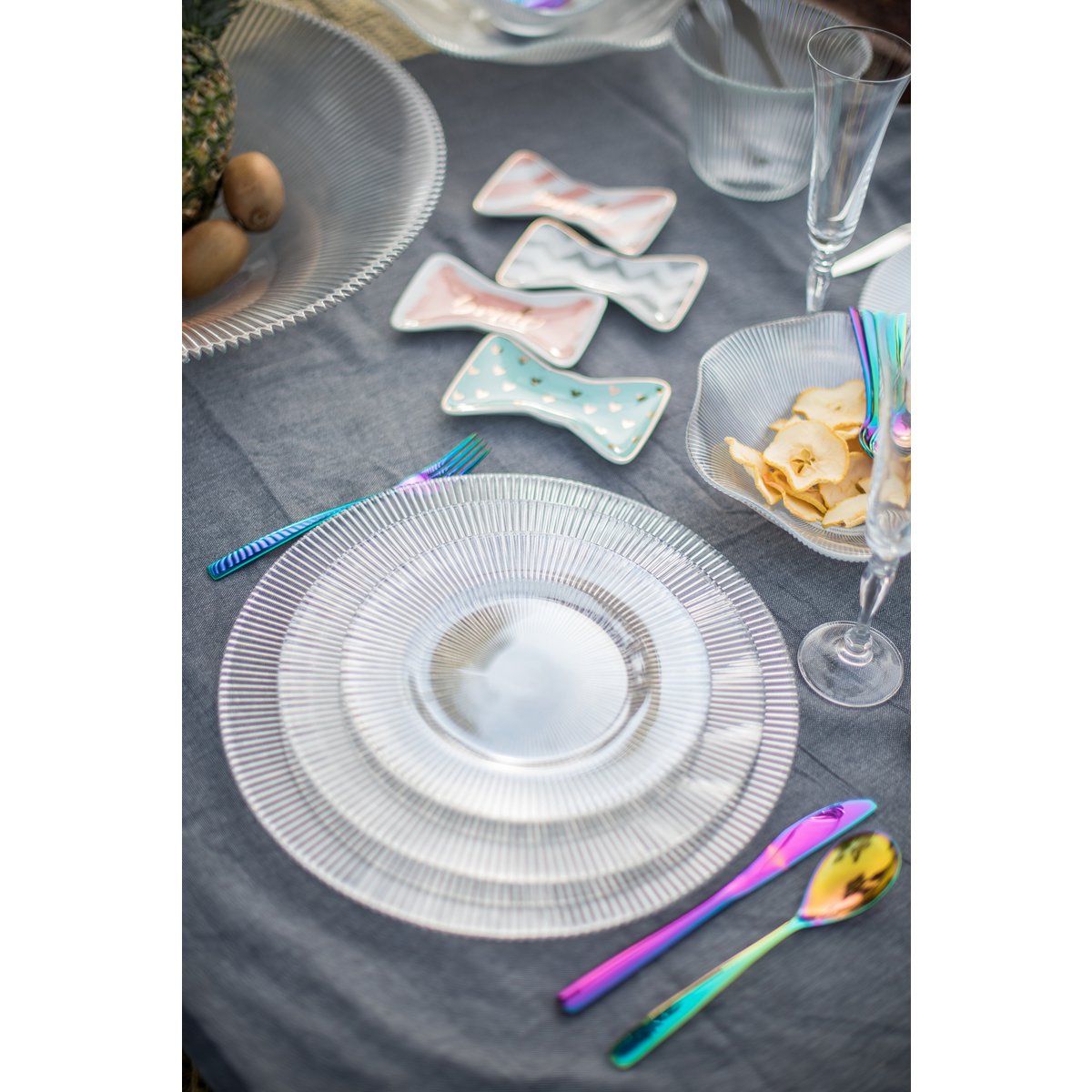 White glass dinner plate, 28 cm - striped