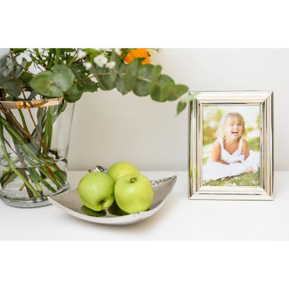 Hamret skål i rustfrit stål 19 × 19 cm – blomsterformet