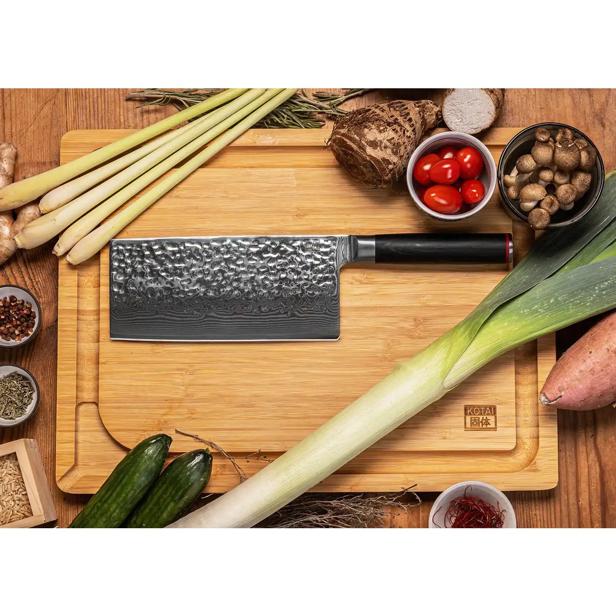 Damaststahl-Hackmesser 190 mm – Holzgriff