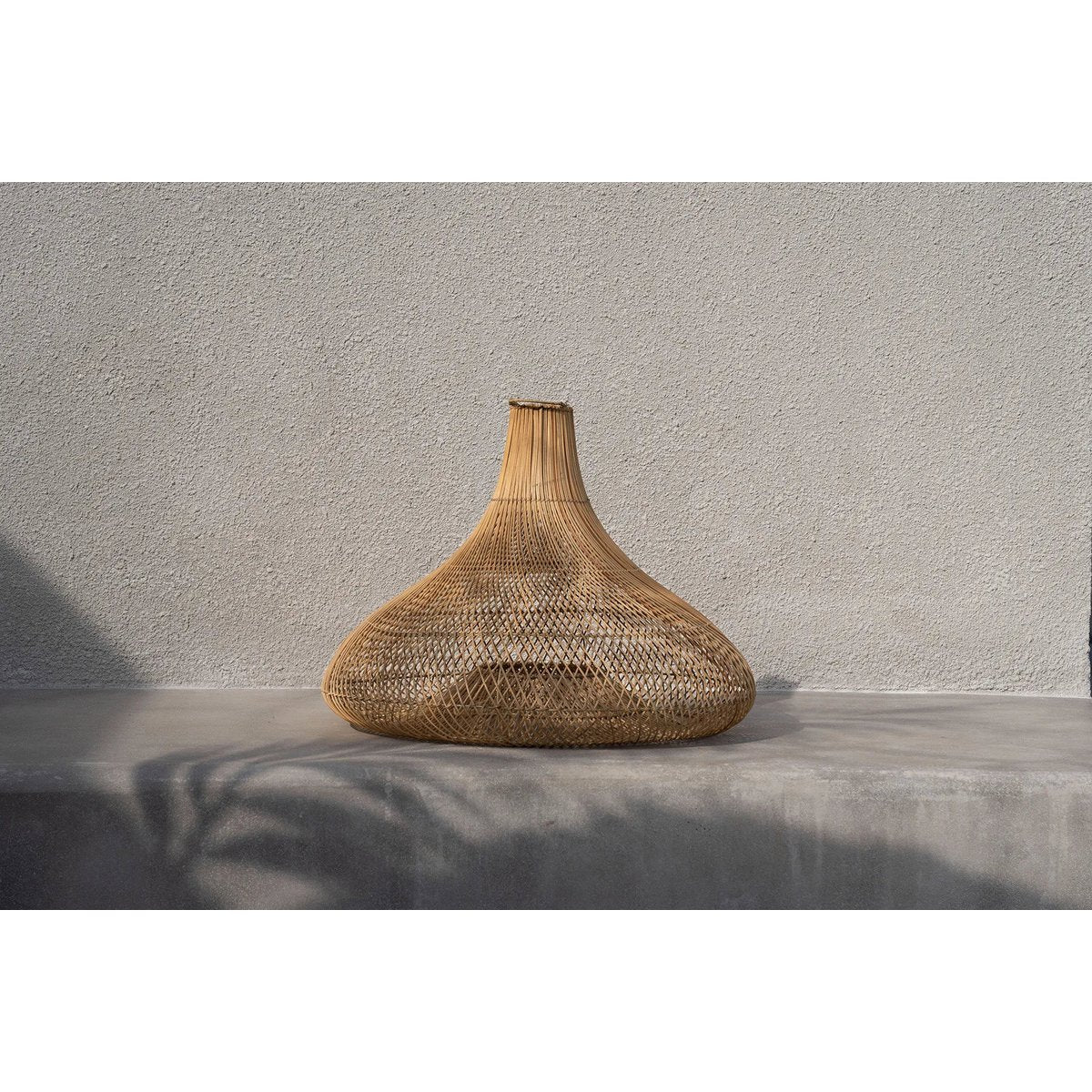 Rattan-Pendelleuchte Shala, beige – 77×57 cm