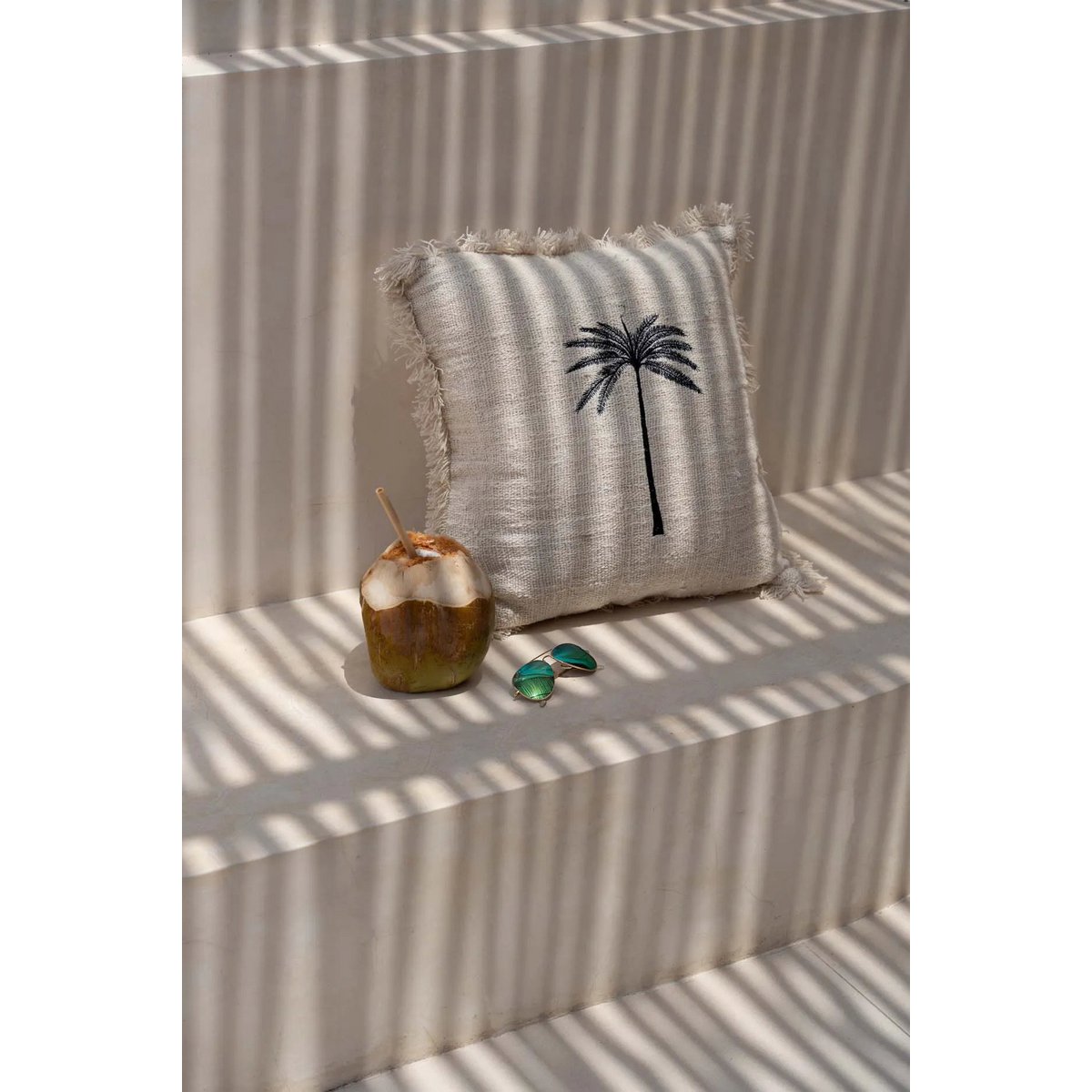 Cotton cushion cover 50×50 cm – palm leaf, natural black