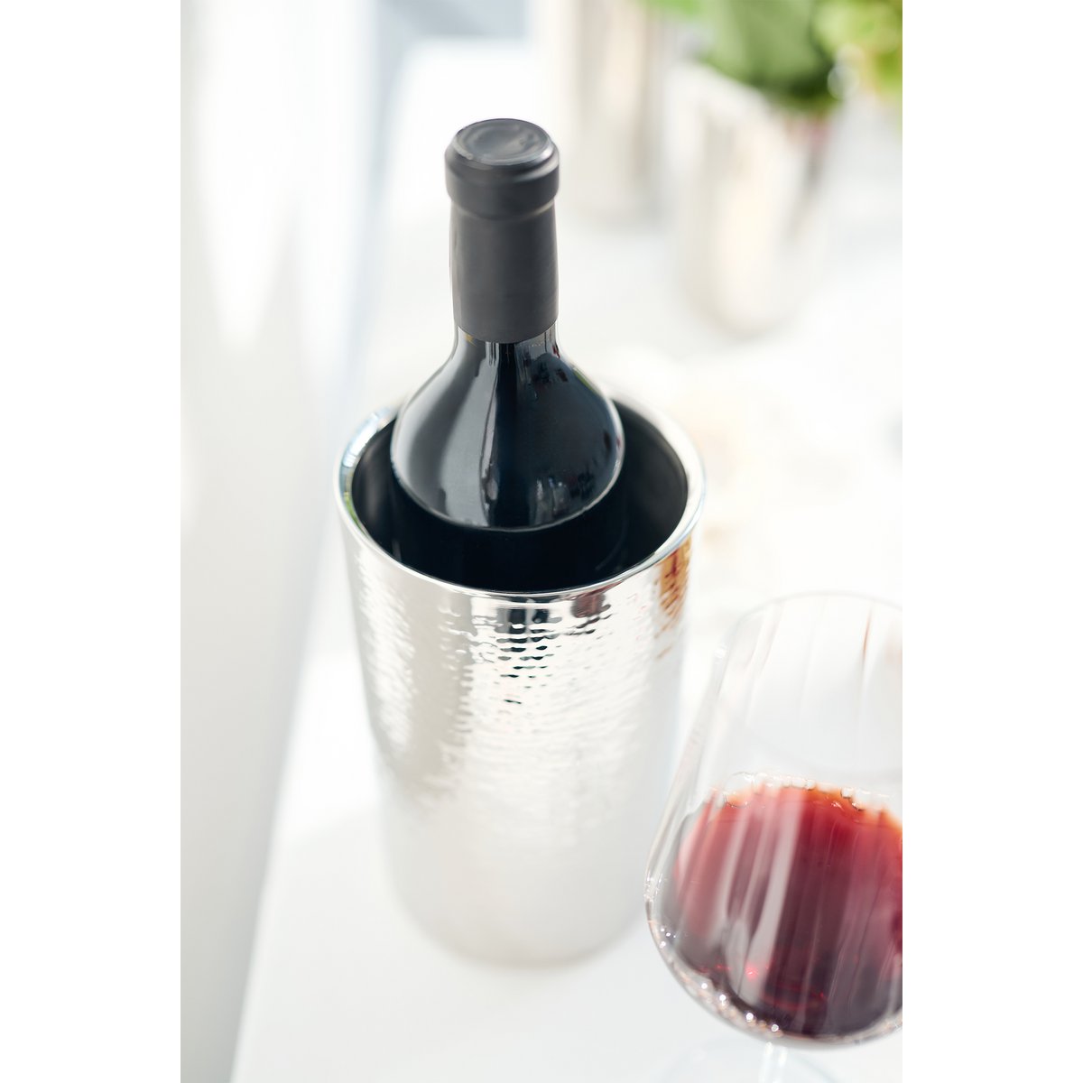 Bottle cooler Nebraska H 20 cm, Ø 12 cm - double-walled, hammered