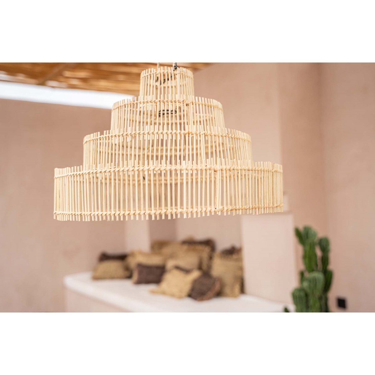 Rattan-Hängeleuchte 51 cm – gestufte Naturfaser