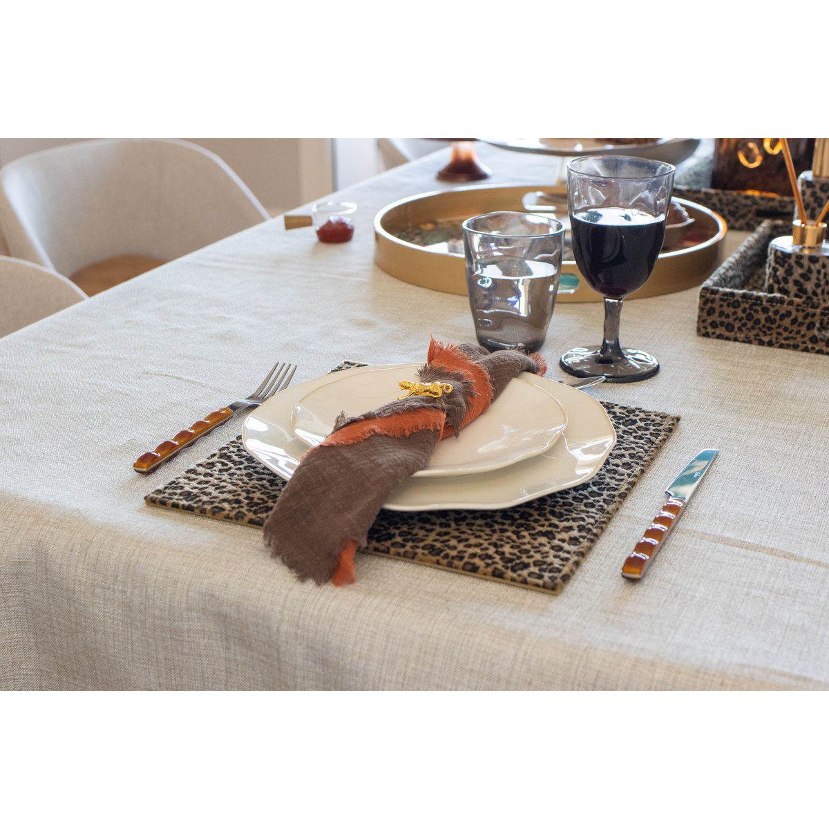 Besteck-Set aus Edelstahl, 24-teilig, brauner Griff