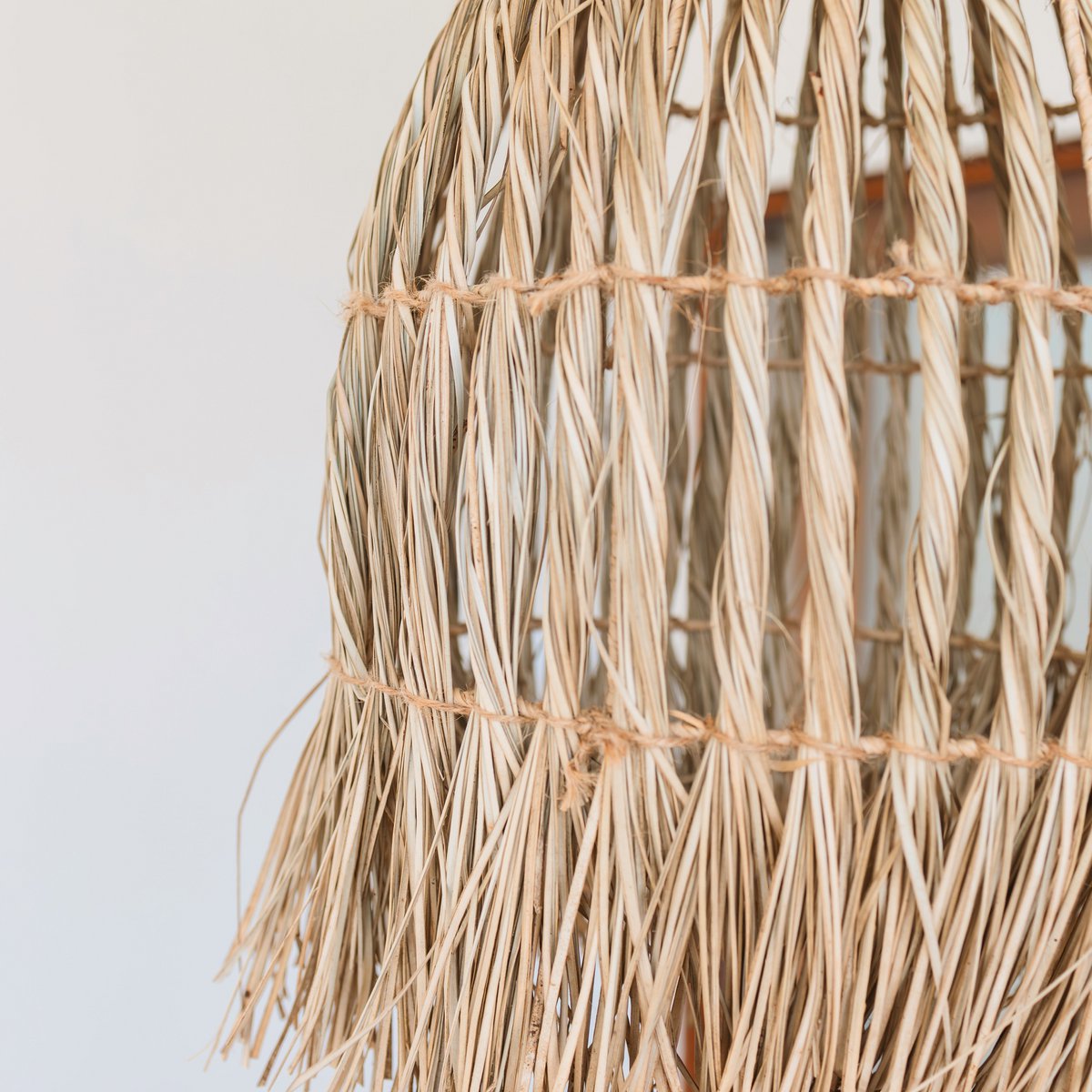 Søgræs pendel Ø 40 cm – tragtformet, beige og grøn