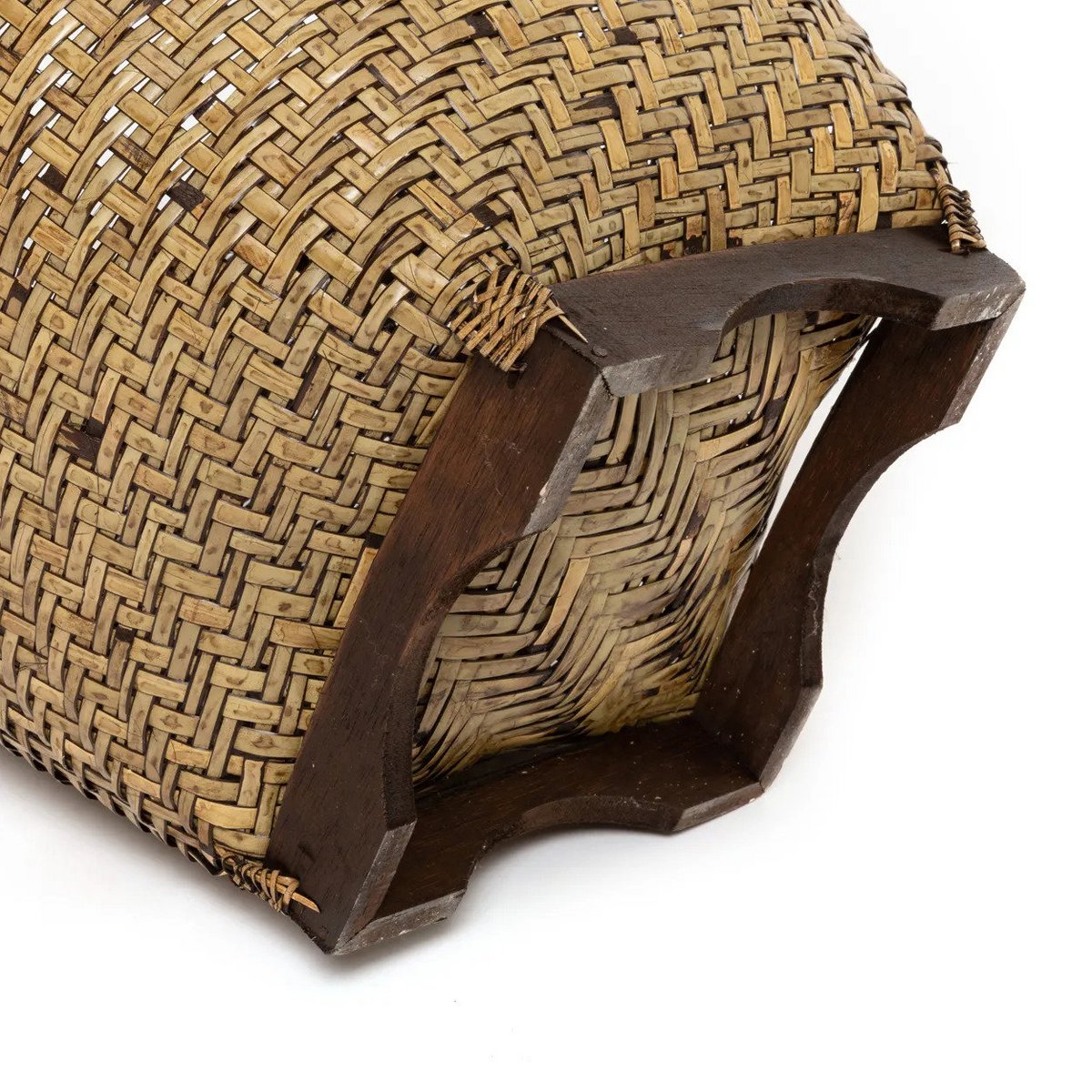 Rattan storage basket, large round – natural brown