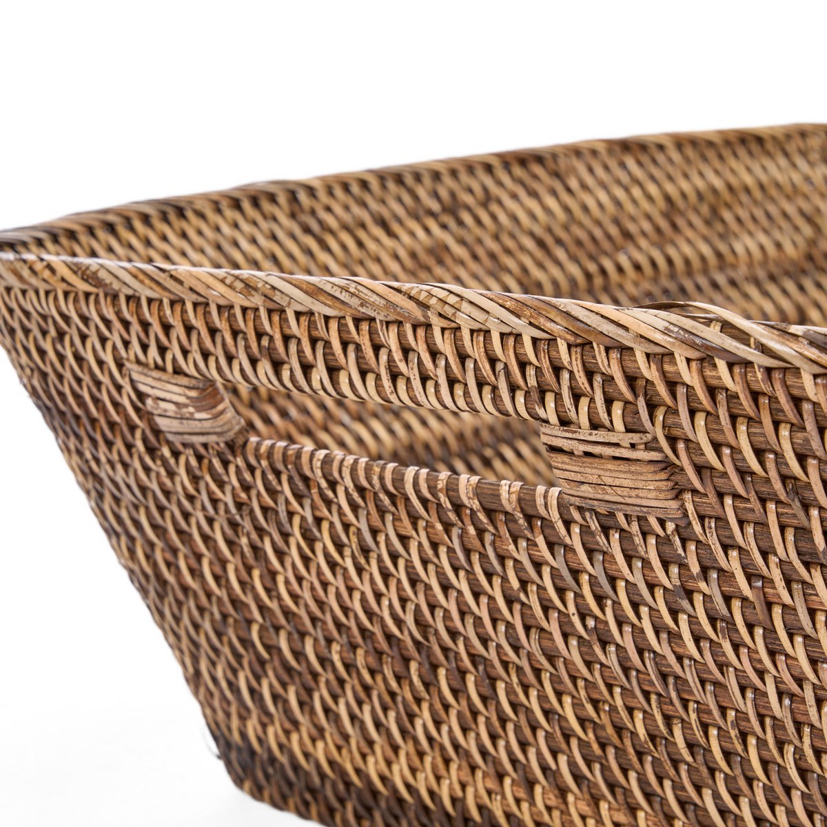 Rattan laundry basket, large – handwoven