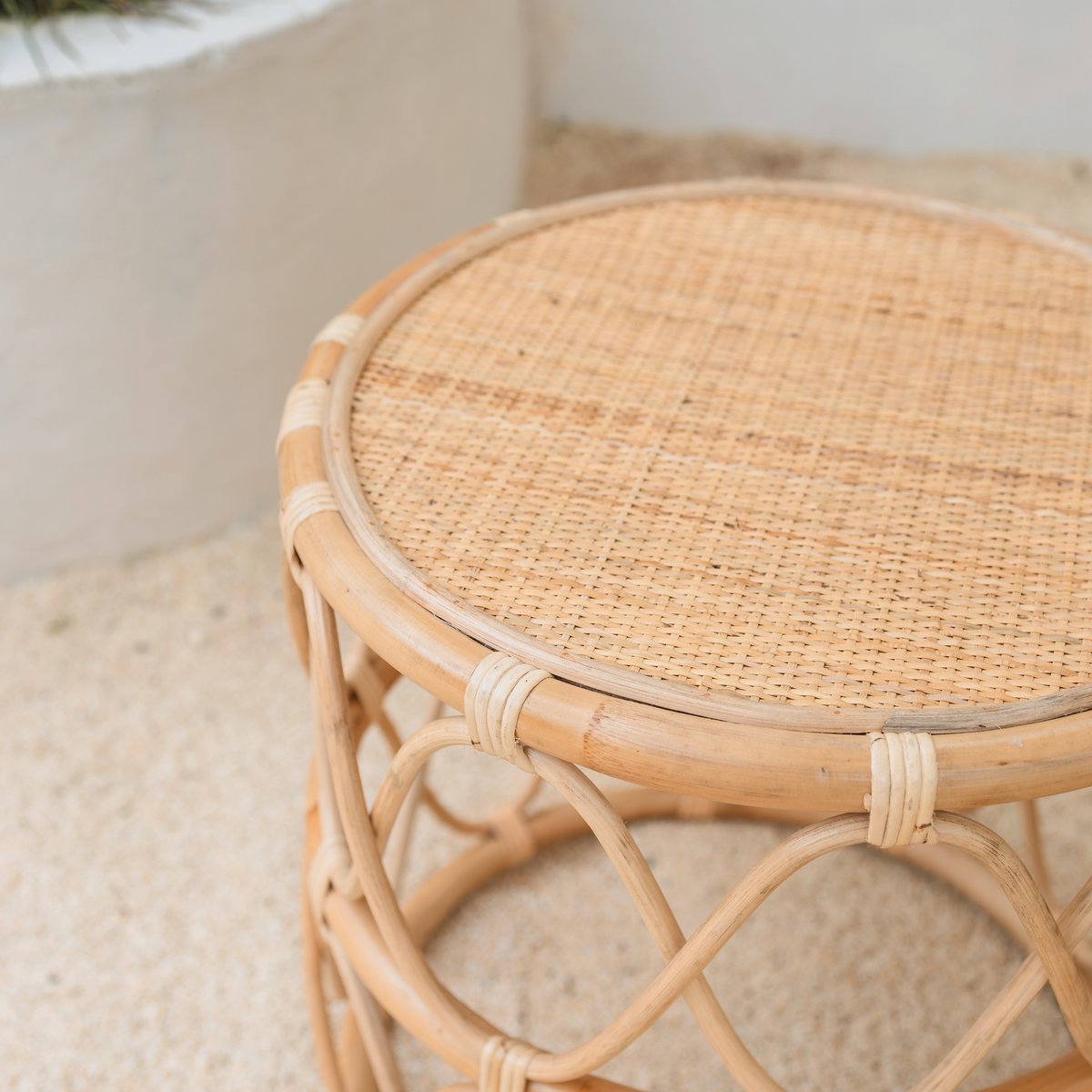 Runder Rattan-Beistelltisch, Ø 45 cm × 45 cm hoch – handgefertigt