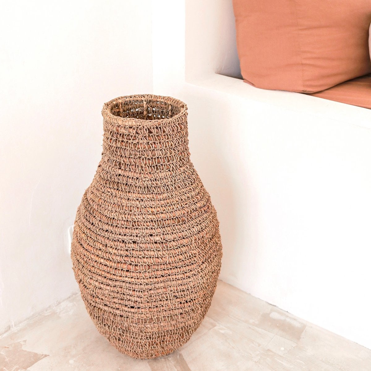 Vase SAKRA af bananfiber, raffia og jute - beige, brun og grøn