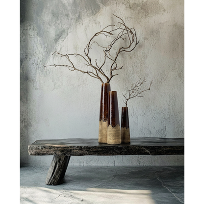 Die Amber Cone Vase – Betonbraun – S