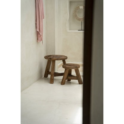 Holzhocker Natur 27 × 27 × 24 cm – klein, hergestellt in Indonesien