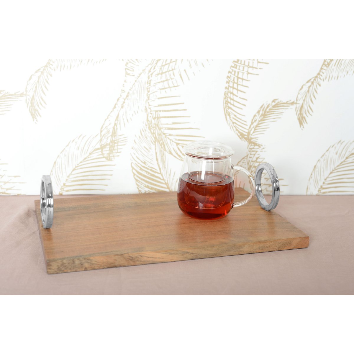 Rechteckiges Holztablett mit silbernem Griff 40 × 26 × 11 cm