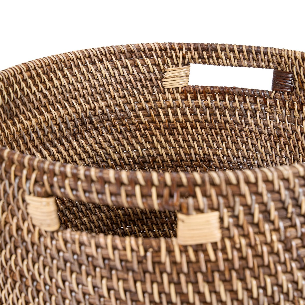 Wäschekorb aus Rattan mit Deckel – Naturfarben