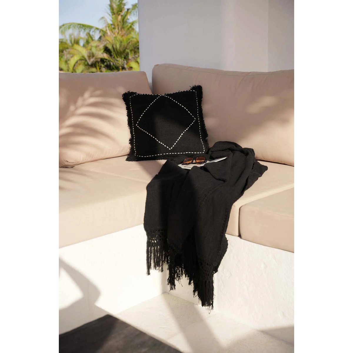 Cotton cushion cover, black and white - 50×50 cm
