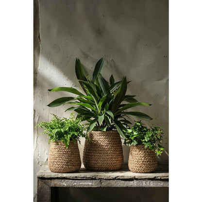 Concrete planter 26.7 cm – braided texture, natural
