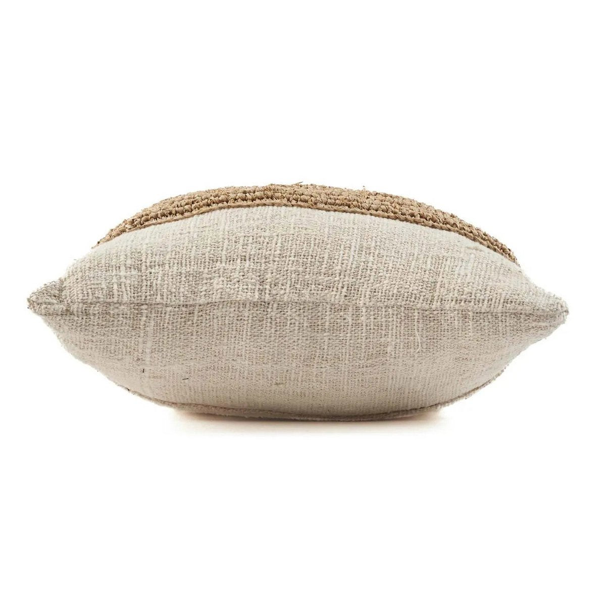 Raffia and cotton cushion cover – 50×50 cm