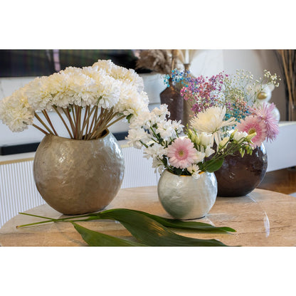 Ovale Aluminiumvase, beige, 26 × 22 cm