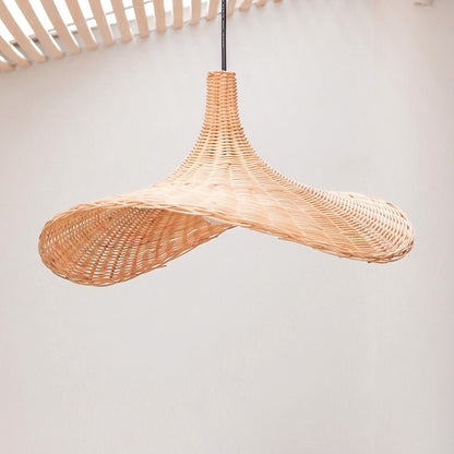Rattan- & Metalltrichter-Pendelleuchte SAYAN 49 cm – beige