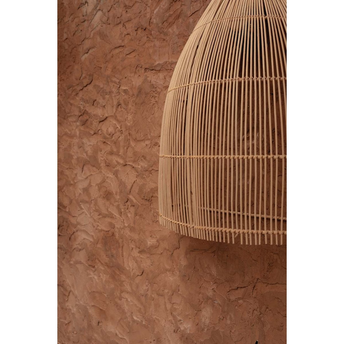 Vægskærm i rattan, 55 cm – beige halvkegleformet kuppel