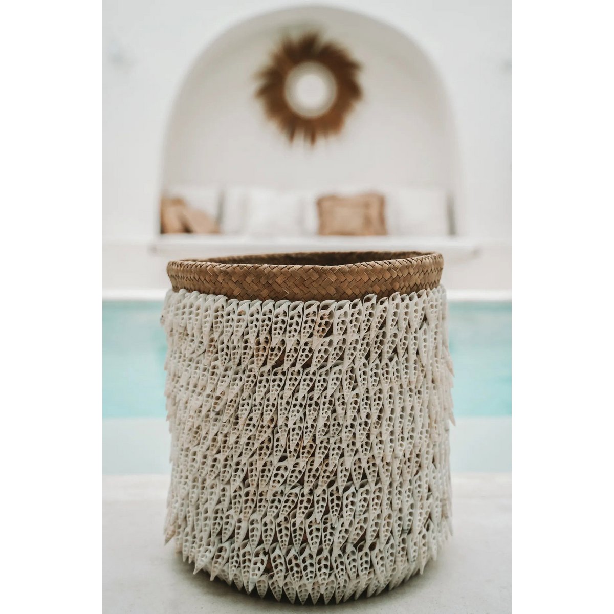 Pandan shell basket 34 × 40 cm - cylinder