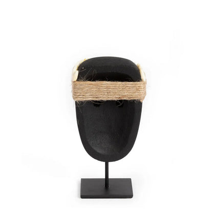 Håndskåret stenskulptur - Sumba, sort