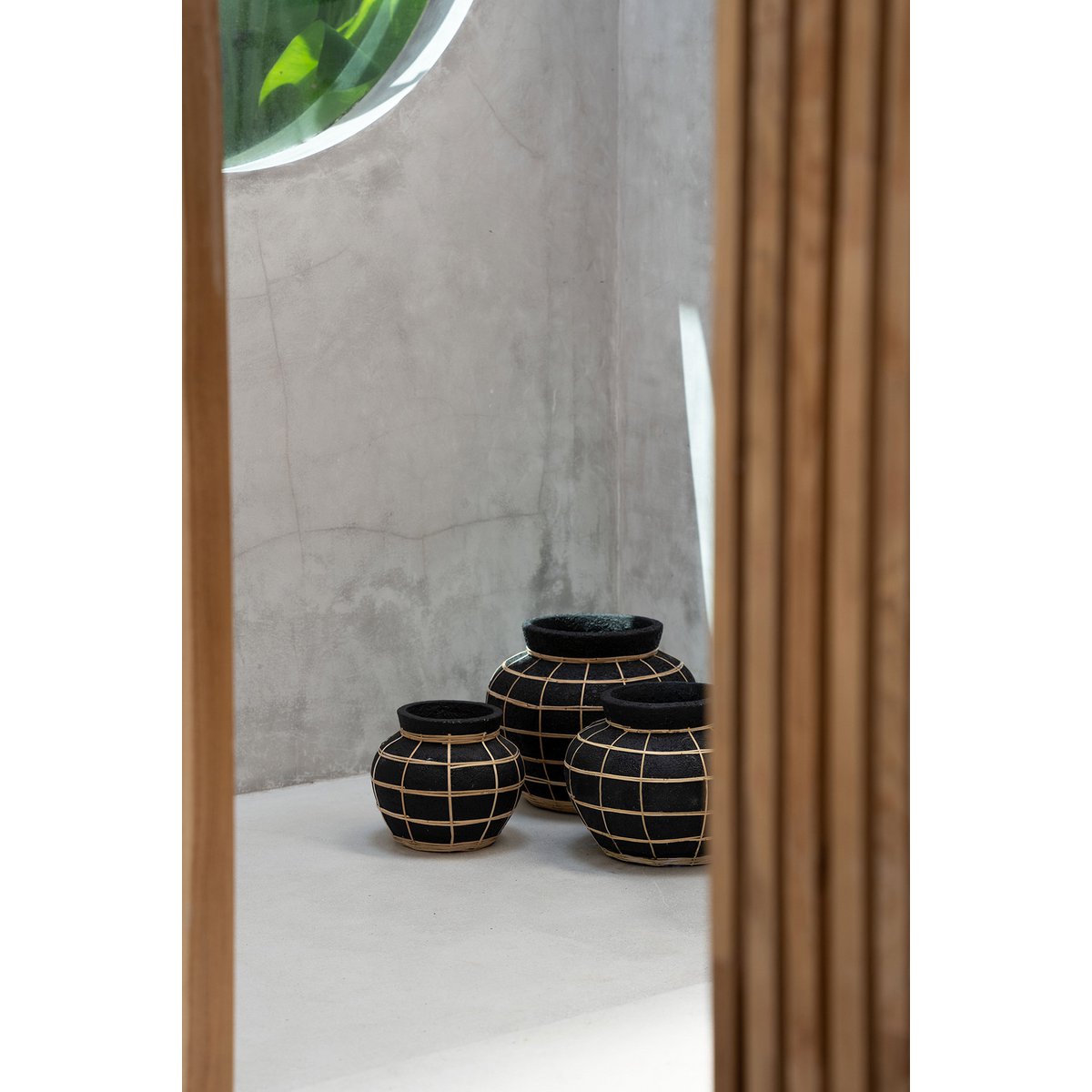Terrakotta mavevase sort natur 33 × 27 cm – stor, Indonesien