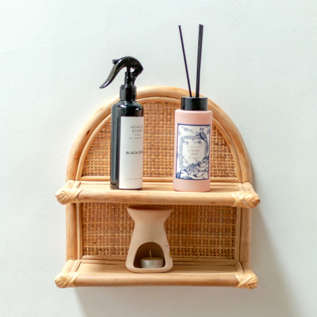 Rattan Wandregal 30×30 cm – handgefertigt in Indonesien
