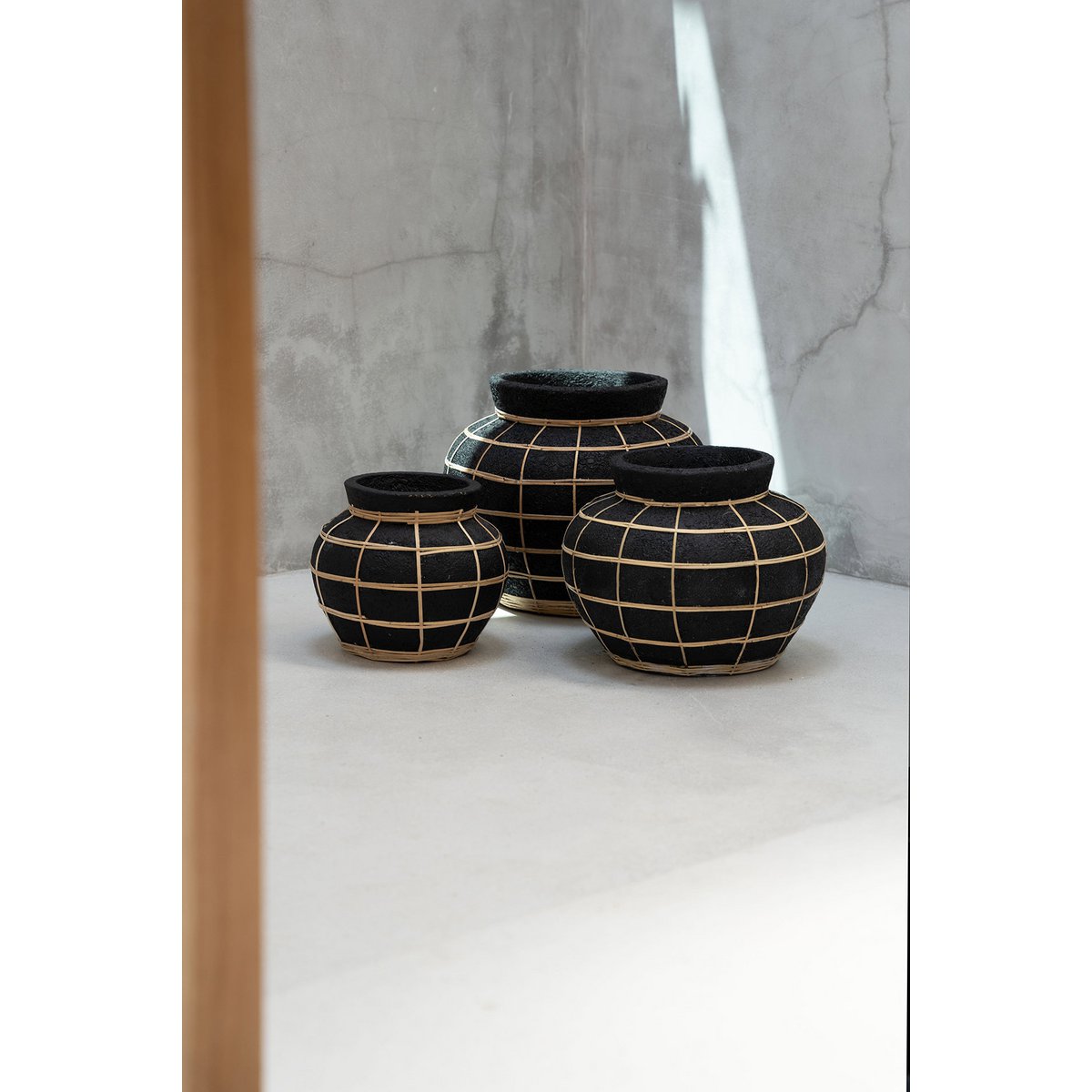 Terrakotta mavevase sort natur 33 × 27 cm – stor, Indonesien