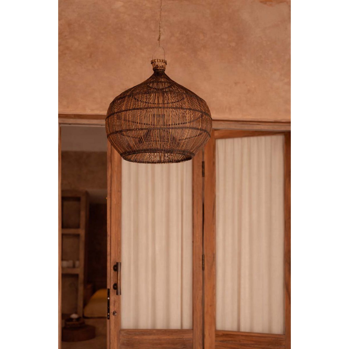 Bambus pendellampe 48 cm - mørk valnød finish