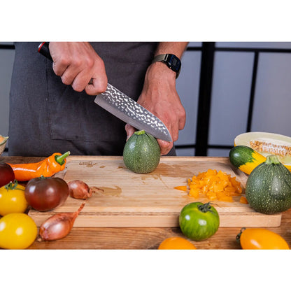 440C stål santoku kniv 180 mm - hamret blad med bambus saya
