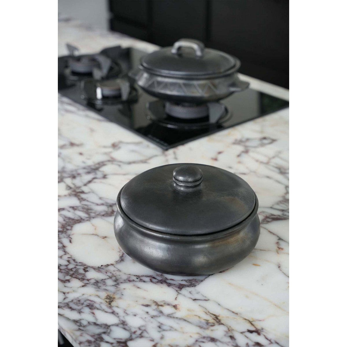 Burned curry pot, black - terracotta