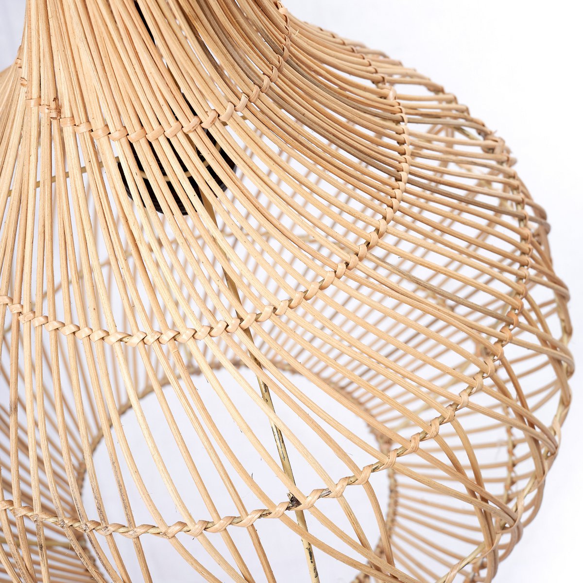 Handwoven rattan pendant lampshade - beige, Kenari