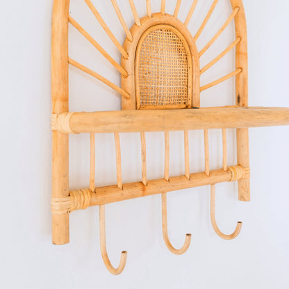 Rattan wall shelf 41×53 cm – handmade in Indonesia