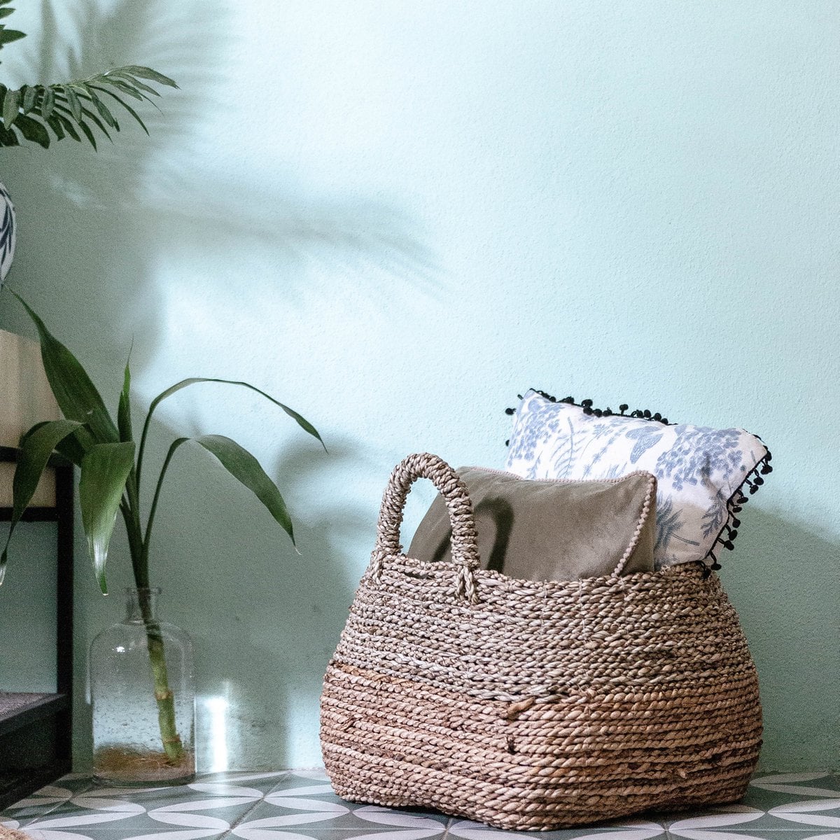 Seegras- & Bananenfaserkorb MAJALENGKA M – braun & beige