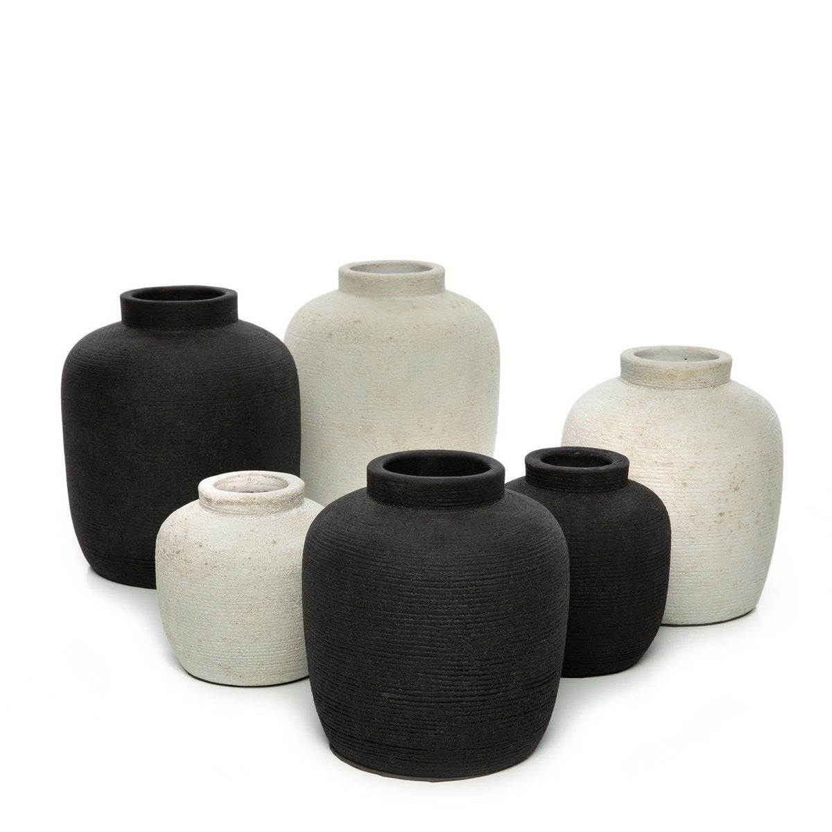 Spids terrakottavase, mellem - Sort