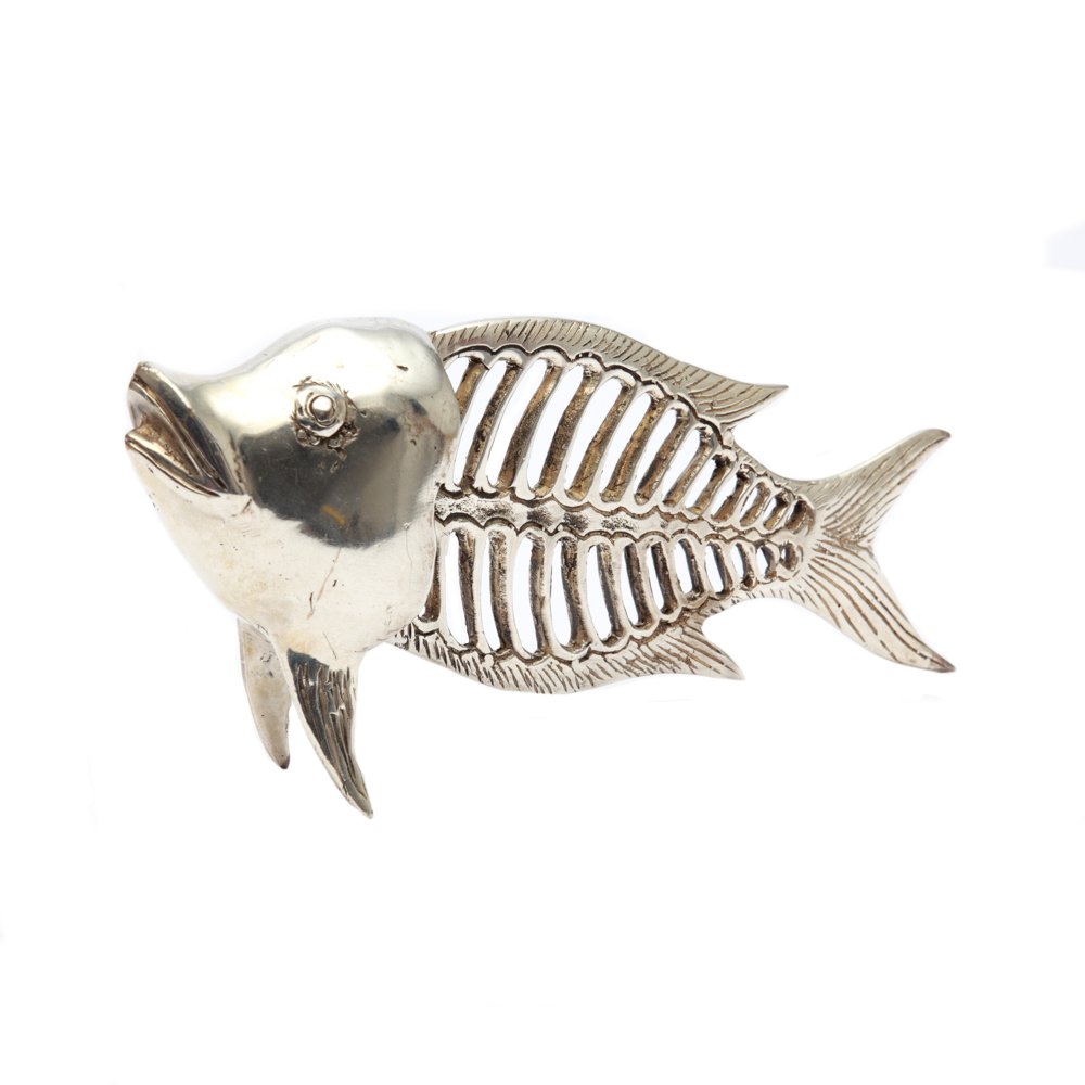 Messing fiskehjerteskelet-skulptur, sølv - 20 cm