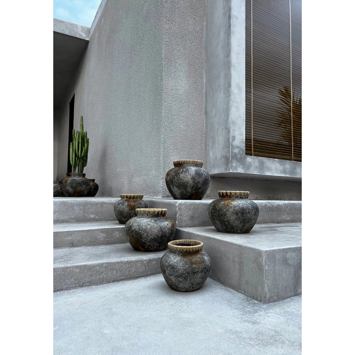 Terrakotta-Vase 27 cm – Antikgrau, Indonesien