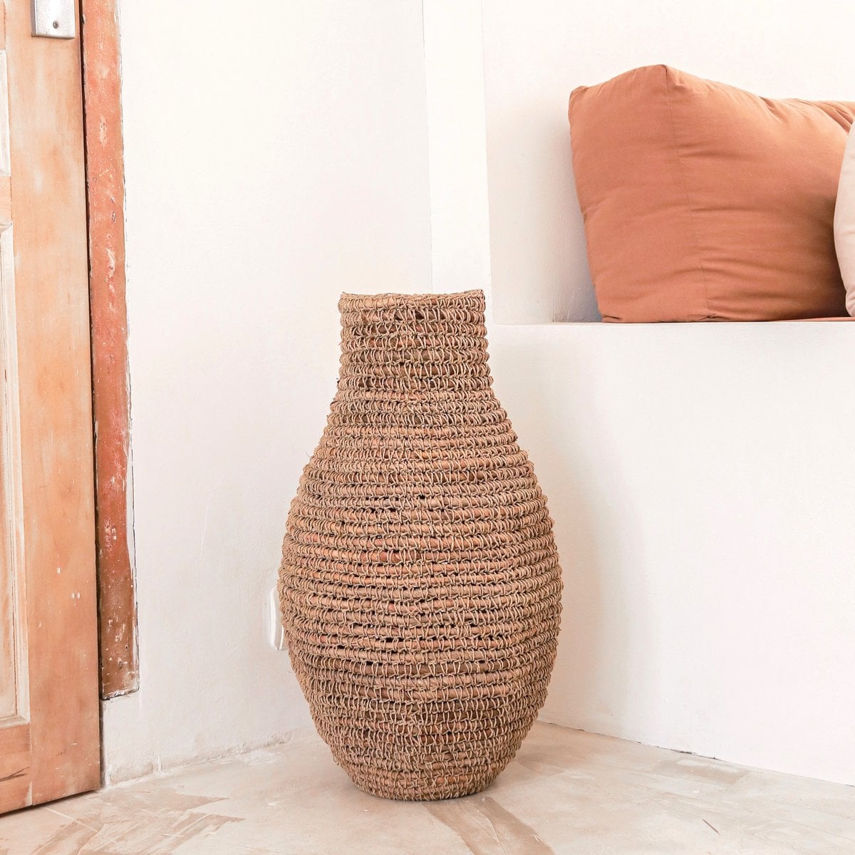 Vase SAKRA af bananfiber, raffia og jute - beige, brun og grøn