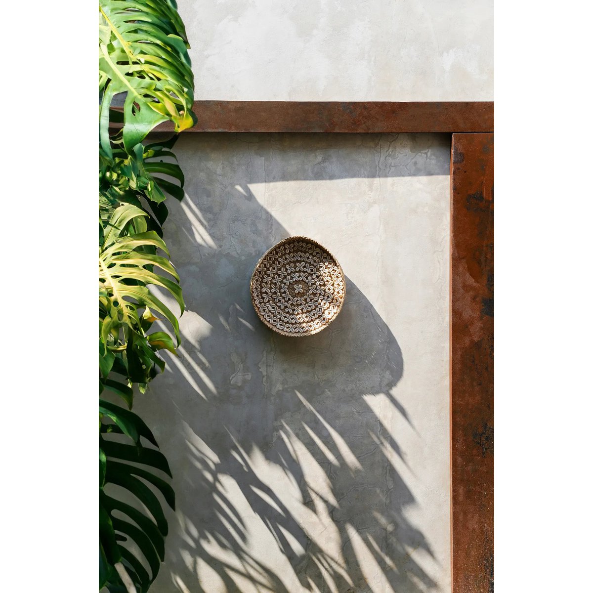 Woven grass wall disc with cowrie shells, natural, 42 cm