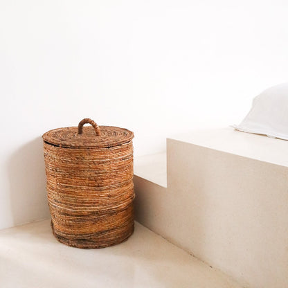 Banana fibre laundry basket OMBAK with lid - brown