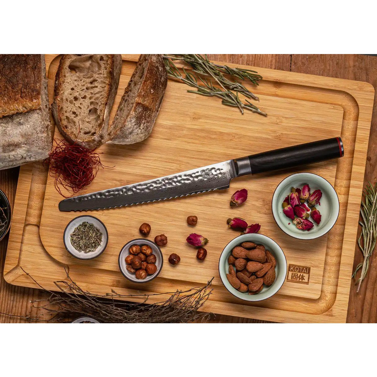 Damast-Brotmesser mit Wellenschliff 200 mm - Holzgriff